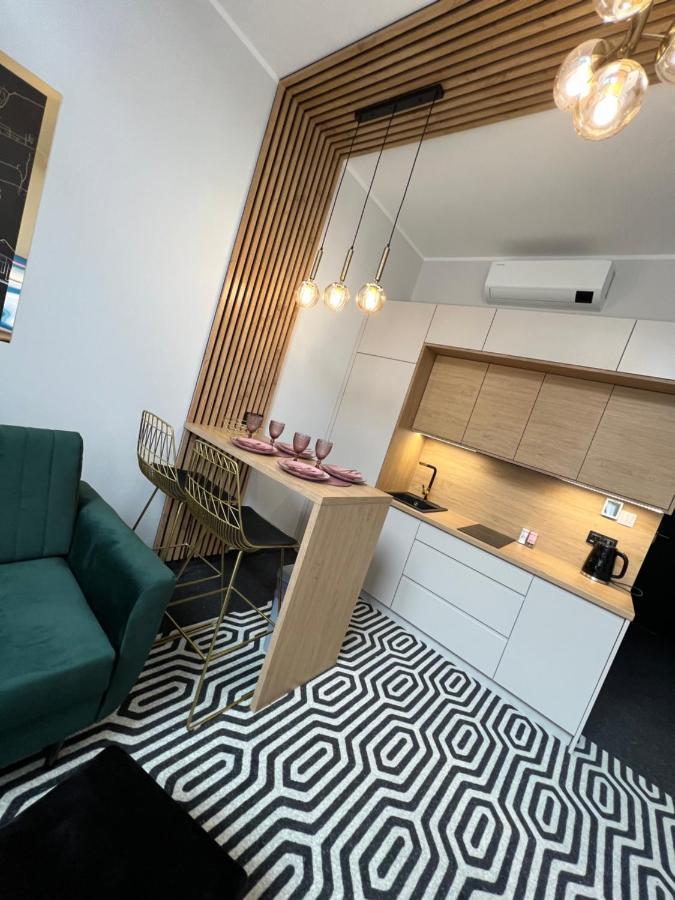 A213 Solny Apartment *